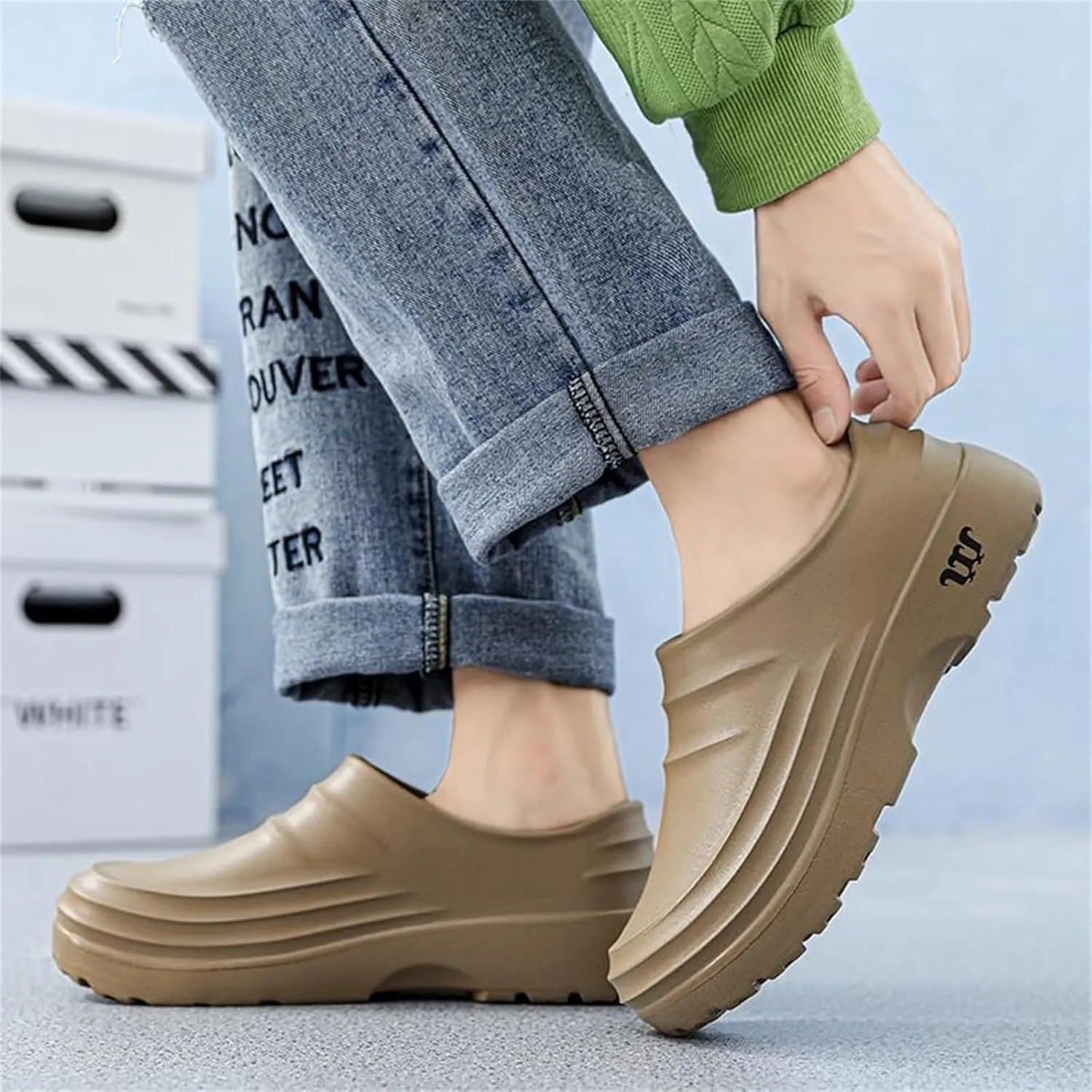 Armadillo Clogs Nurses Shoes for Women Men Chef Garden Shoes Non Slip Work Shoe Women Food Service Non Slip Kitchen Clogs Oil Resistant Nursing Shoe Waterproof Lightweight Sneakers Unisex