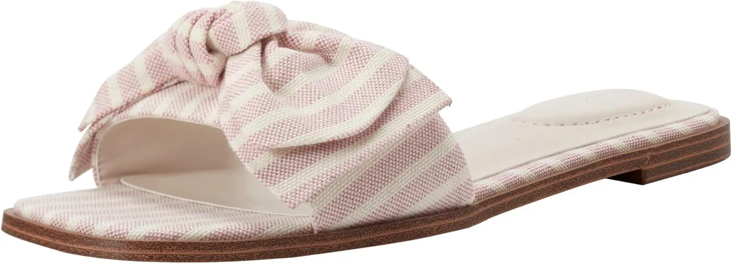 Bandolino Women's Violeta Flat Sandal