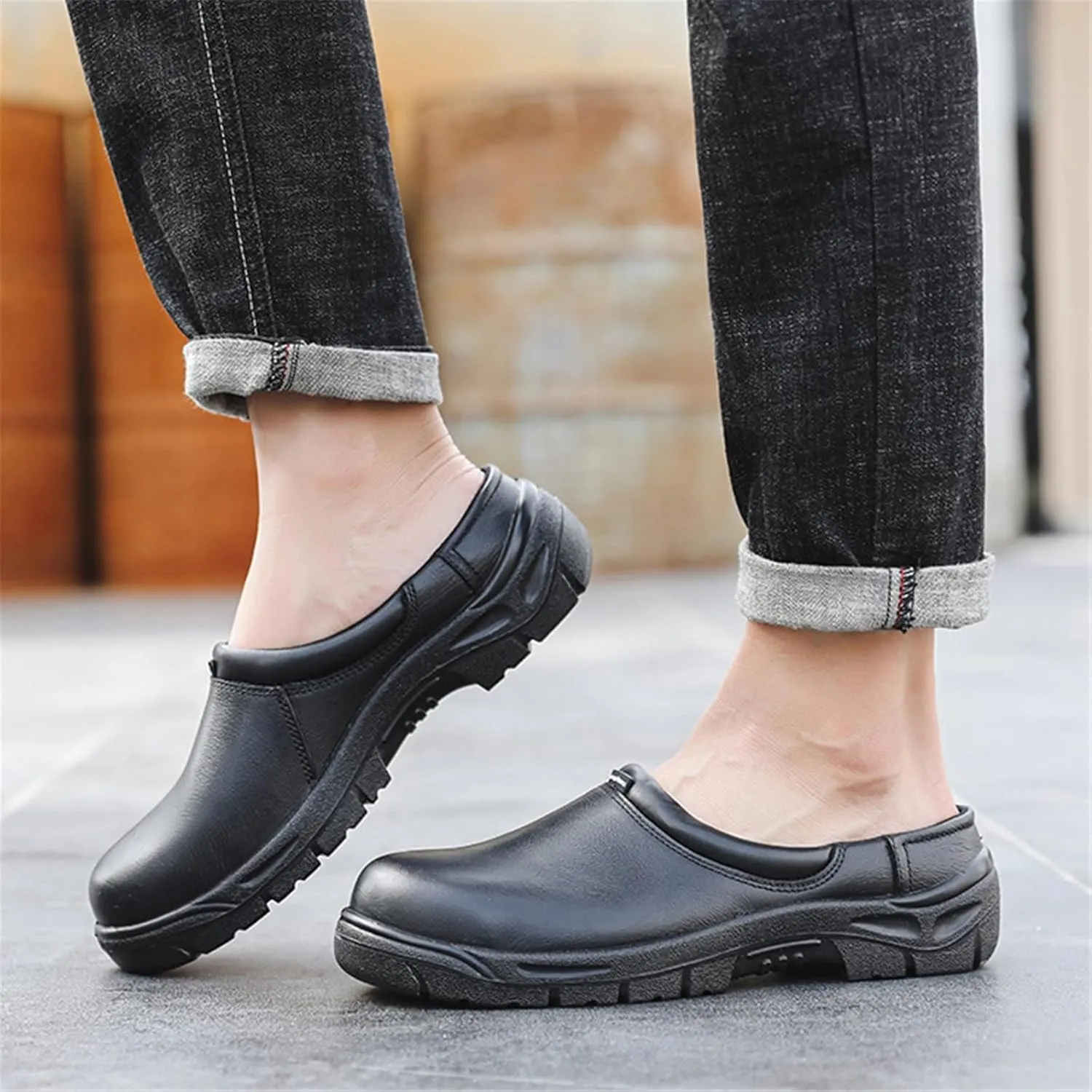 Chef Safety Shoes, Anti-Smash Anti-Puncture Oil Resistant Waterproof Kitchen Work Shoes for Men, Anti Kick and Anti-Collision Non Slip Walking Sneakers, for Chef Professional Safety