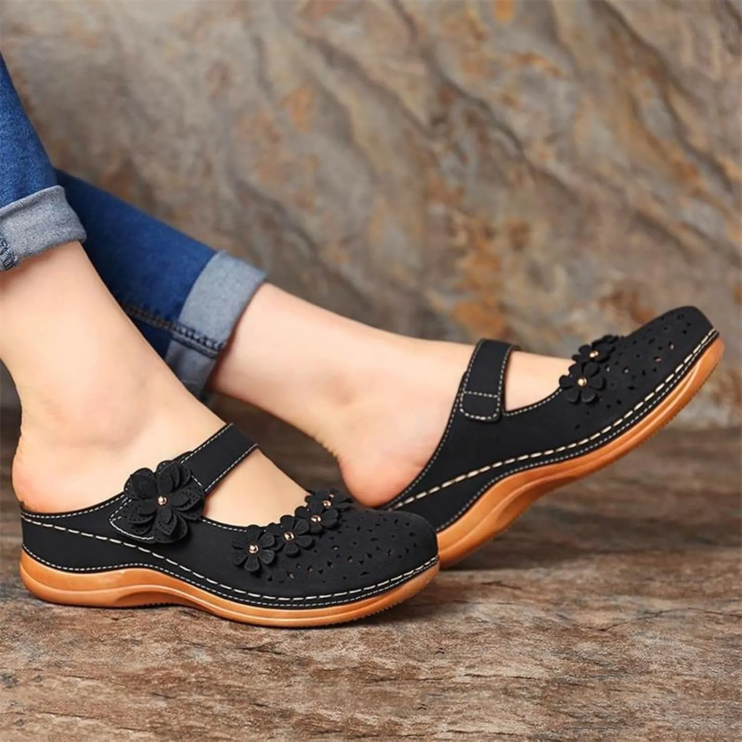 Clogs for Women Mule Sandals Comfortable Summer Flowers Platform Orthopedic Sandals, Round Toe Closed Toe Walking Slippers Hollow Out Breathable Ankle Strap Walking Shoes