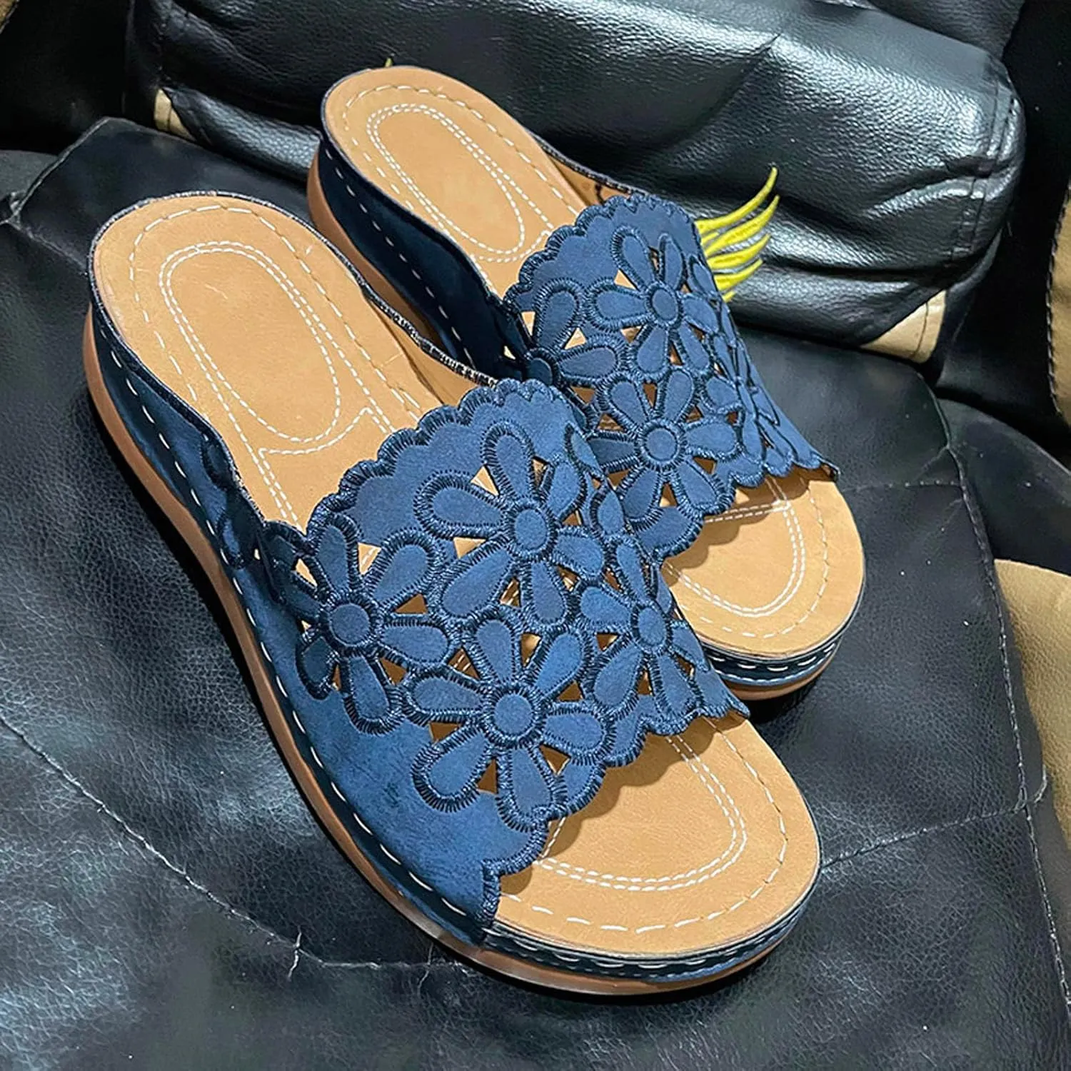 Comfortable Slide Sandals Flower Hollow Out Sandals Women's Summer Chrysanthemum Casual Fashion Women's slipper