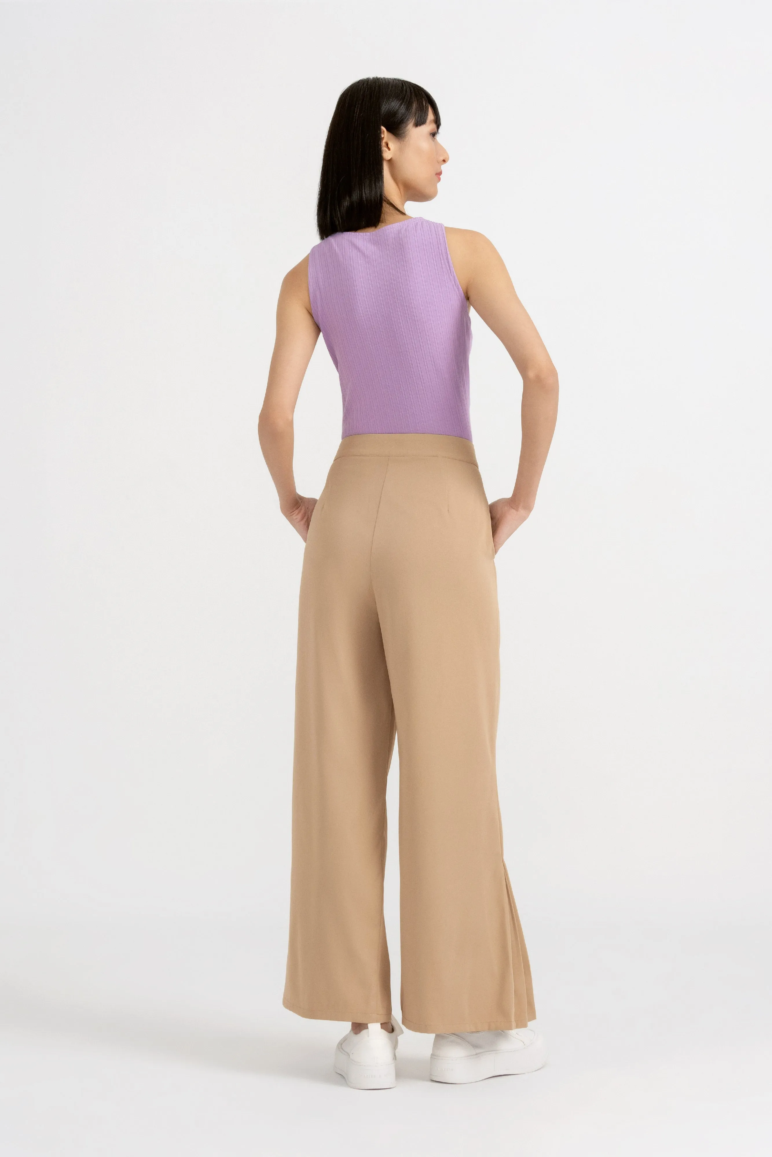 Joan Cut Out Fitted Knit Top in Lilac Purple