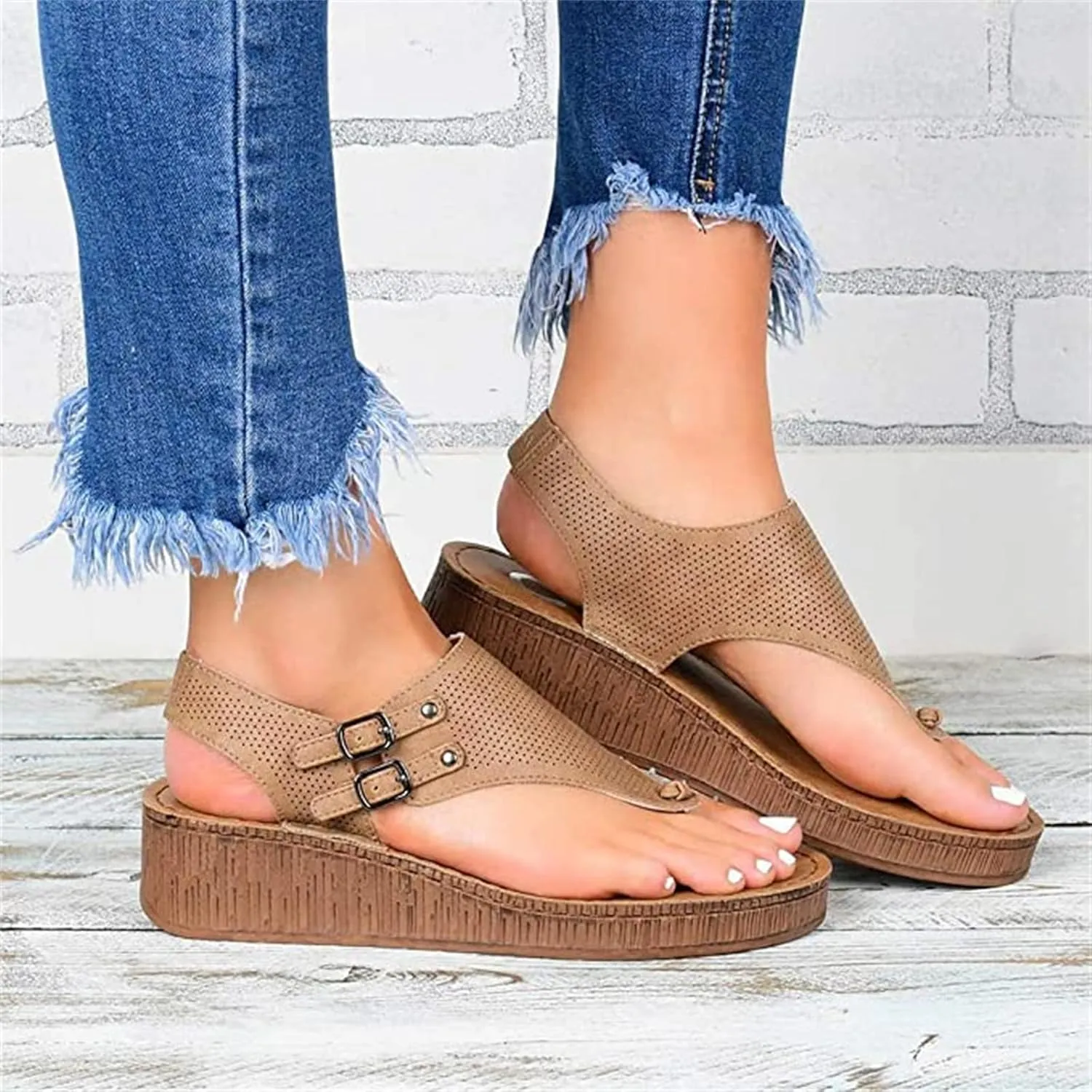 Ladmiple Sandals for Women Comfy Fashion Flip Flops Platform Sandal Casual Beach Clip Toe Slipppers Shoes Dressy Summer