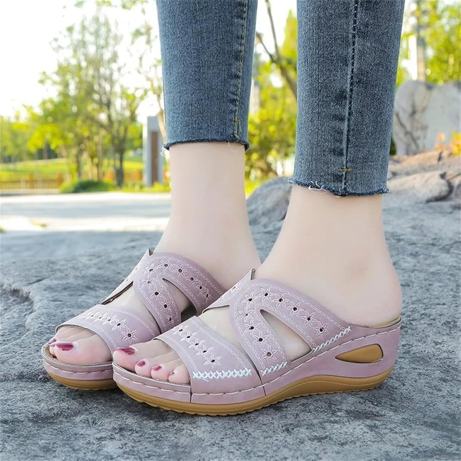 Ladmiple Sandals Women Comfortable Arch Support Orthotic Flips Flops Orthopedic Slides Plantar Fasciitis for Flat feet