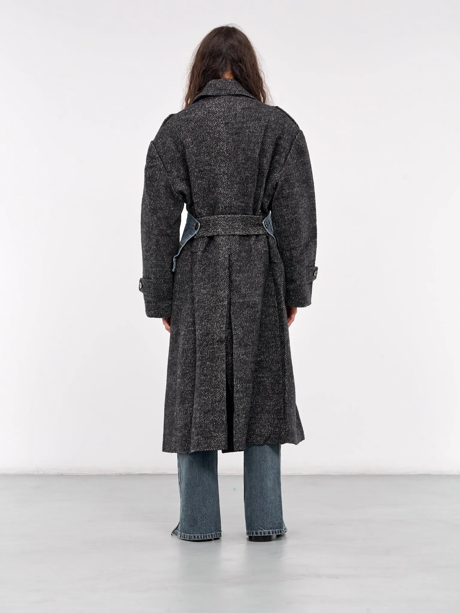 Oversized Gradient Coat (FMF18CT06-BLACK)