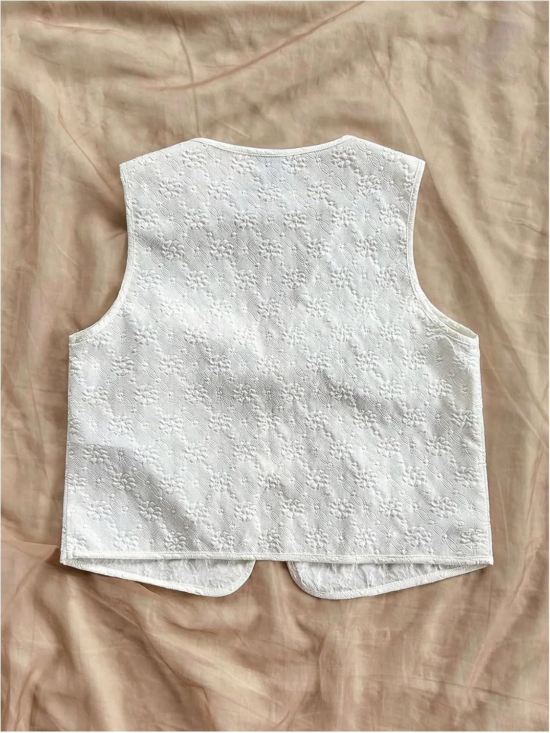 OYOANGLE Women's Textured Bow Tie Front Vest Sleeveless Cute Tops V Neck Summer Tank Tops