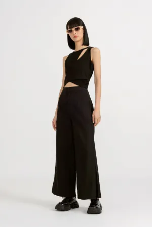 [Restocked] Joan Cut Out Fitted Knit Top in Jet Black