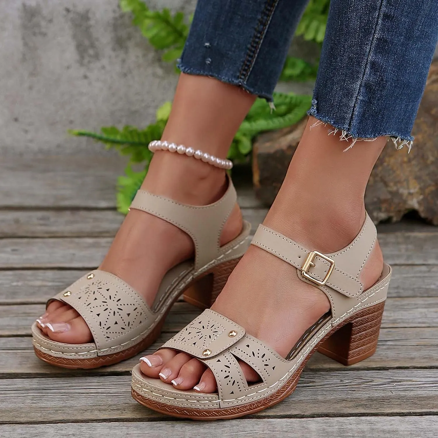 Sandals for Women 2025 Suede Platform Chunky Heel Retro Sandals with Adjustable Buckle Fashion Platform Block Heels