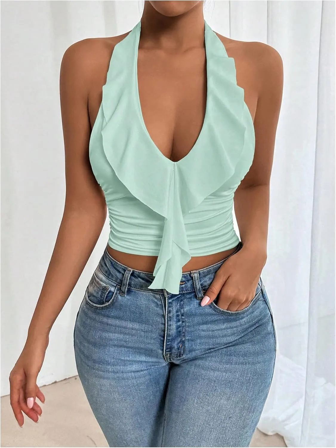 SOLY HUX Women's Ruffle Trim Halter Tops Ruched V Neck Sleeveless Going Out Crop Tops