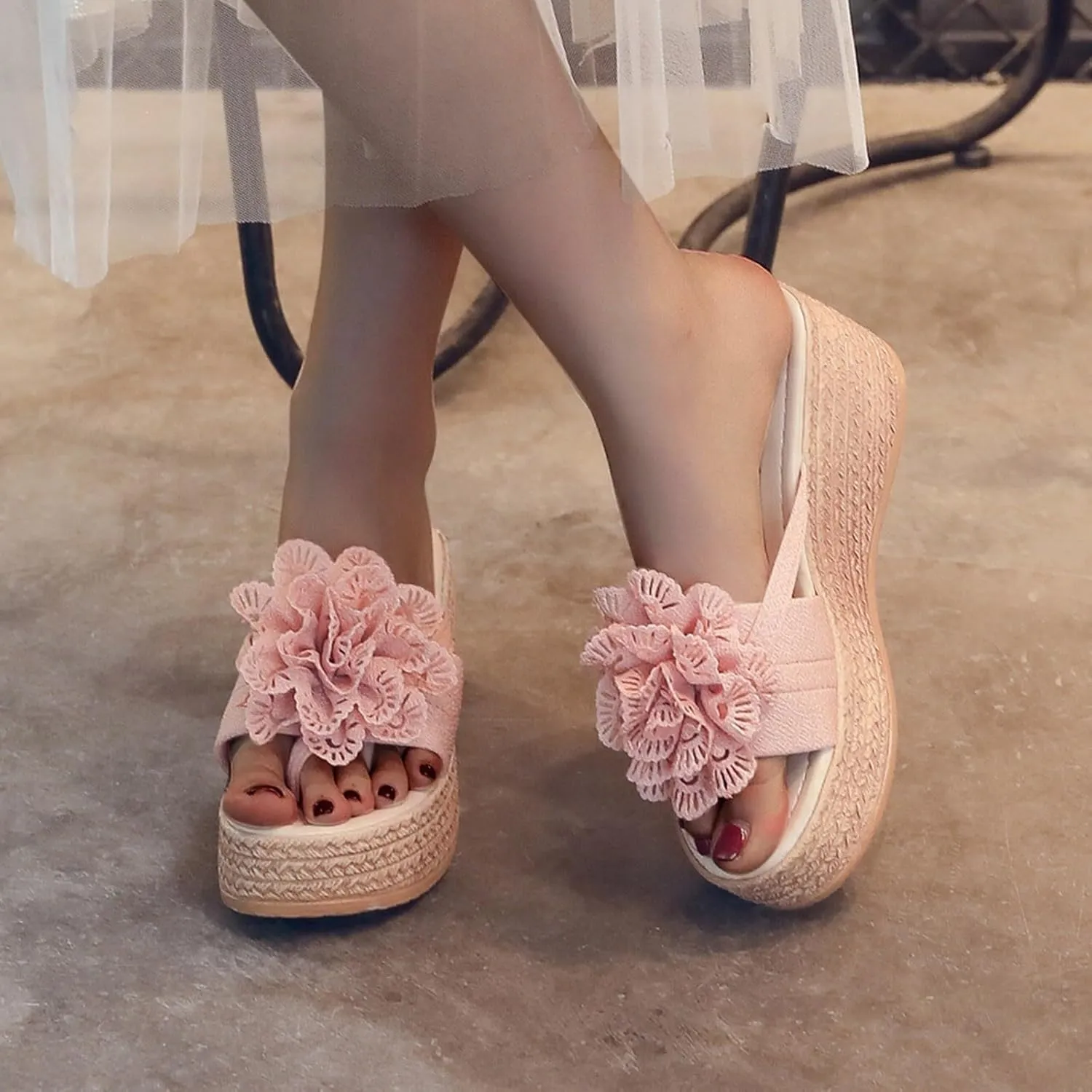 Women's Espadrilles Chunky Wedge Platform Sandals 2025 Summer Fashion Open Toe Woven Flower Casual Slip On Sandals Outdoor Casual Non Slip Walking Travel Shoes with Arch Support